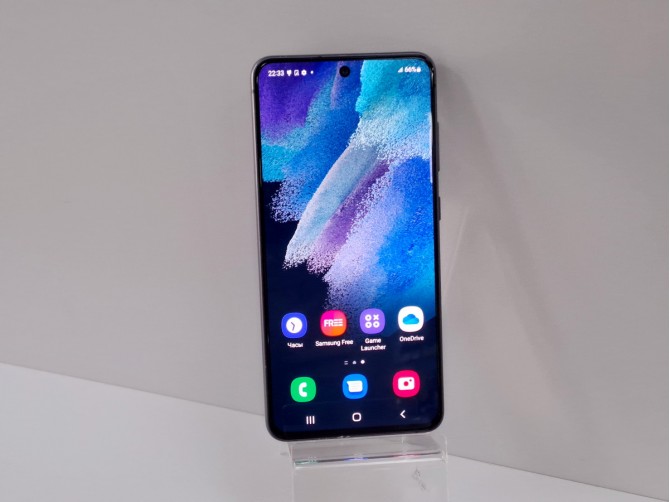 Мобильный телефон Samsung Galaxy S21 FE 5G 8/256GB серый
