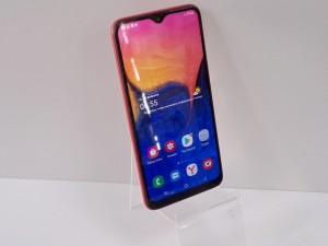 Мобильный телефон Samsung Galaxy A10 2/32GB красный