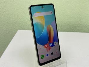 Мобильный телефон TECNO Spark Go 2024 4/64GB