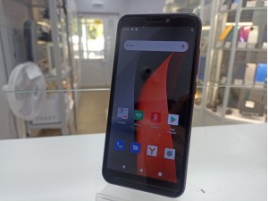 Мобильный телефон BQ  5560L Trend 8GB