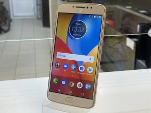 Смартфон Motorola Moto E4 Plus 5.5" 2/16GB