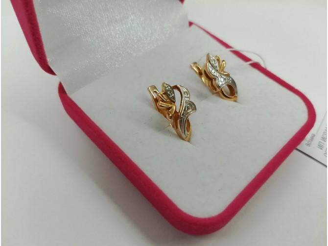 Серьги с камнями золотые