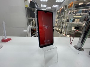 Мобильный телефон Itel A48 2/32GB