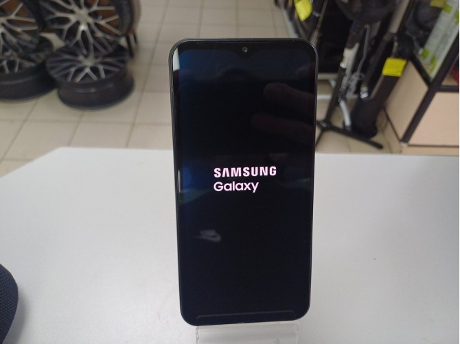 мобильный телефон Samsung Galaxy A24, 128 ГБ, черный, 4 ГБ