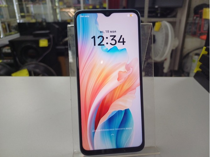 Мобильный телефон OPPO A18, 4/128GB