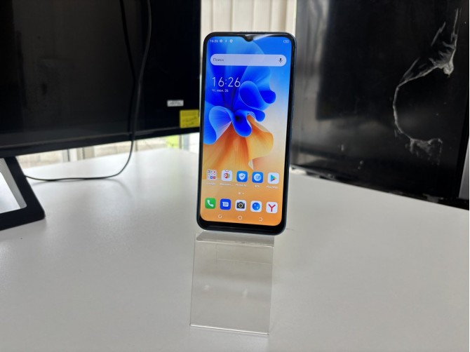 Мобильный телефон Tecno Spark 7, 3/32GB