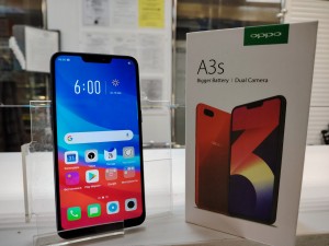Мобильный телефон Oppo A3s, 6/128GB