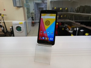 Мобильный телефон Motorola Moto C 1/8GB