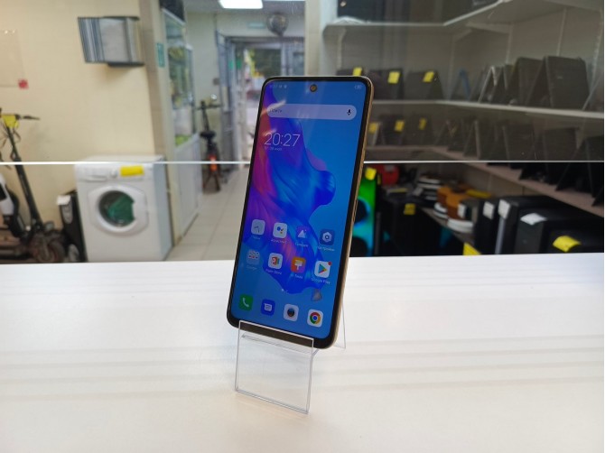 Мобильный телефон Tecno Camon 18, 6/128GB