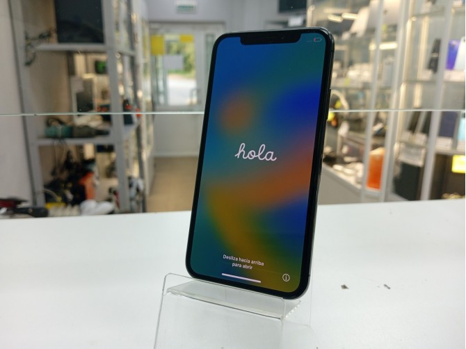 Мобильный телефон iPhone X, 3/64GB