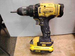 Дрель-шуруповерт аккумуляторная Stanley SCD700