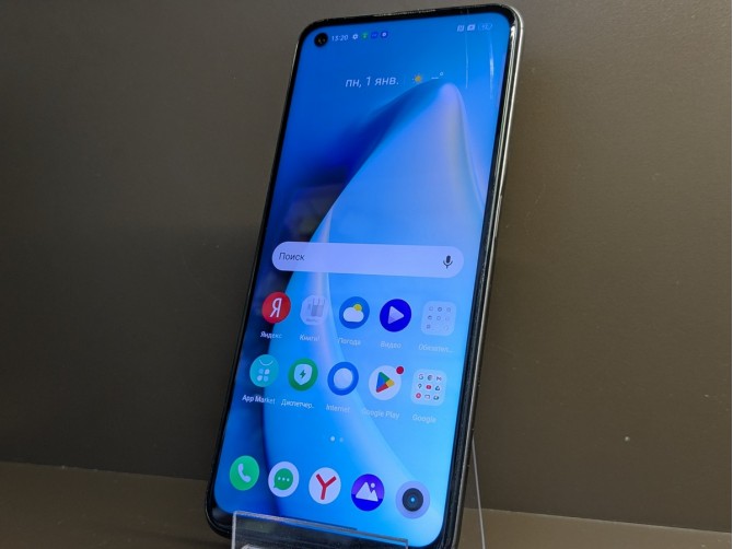 Мобильный телефон realme, 8i, 4/64GB
