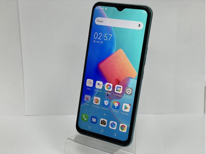 Мобильный телефон Tecno Spark 8C, 4/64GB