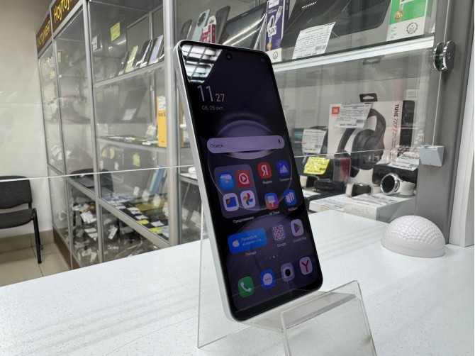 Мобильный телефон Tecno Spark 30, 8/256GB