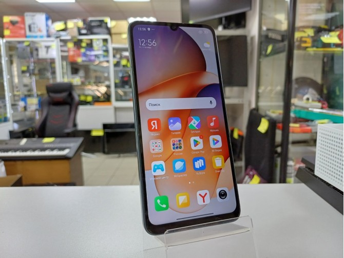 Мобильный телефон Xiaomi, Redmi 13C, 4/128GB
