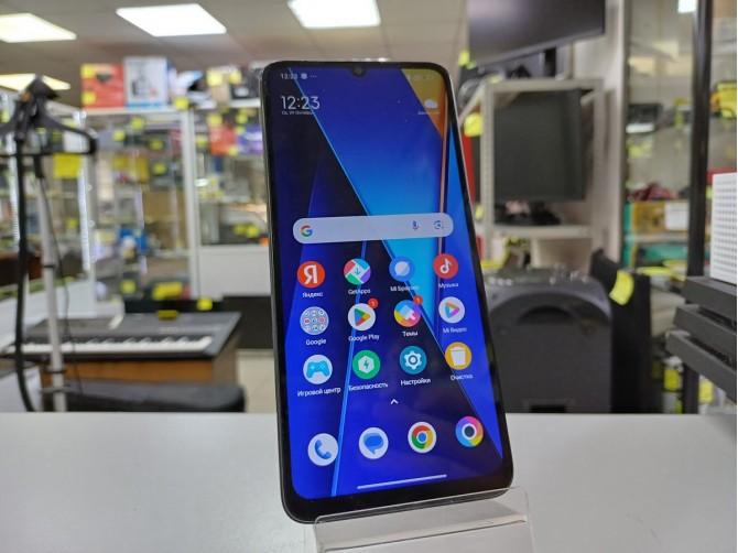 Мобильный телефон Xiaomi, Poco C65, 8/256GB