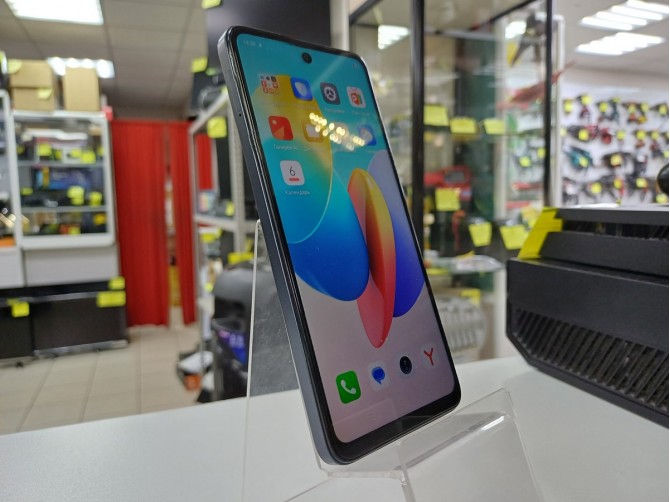 Мобильный телефон TECNO, Spark Go 2024, 4/64GB