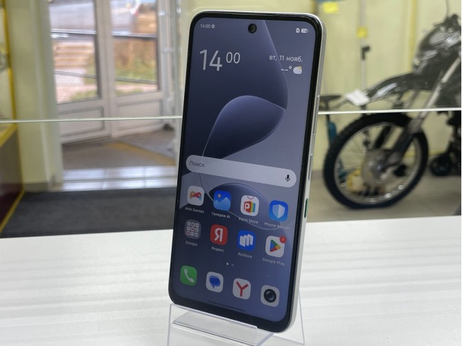 Мобильный телефон Infinix Hot 60i 4/128GB