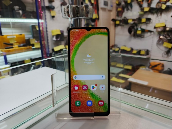 Мобильный телефон Samsung Galaxy A04 4\64