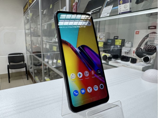 Мобильный телефон realmi c30 2/32GB