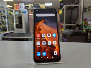 Мобильный телефон Xiaomi, Redmi A1+, 32 ГБ, черный, 2 ГБ, Мелкие царапины, 1–2 мелкие царапины