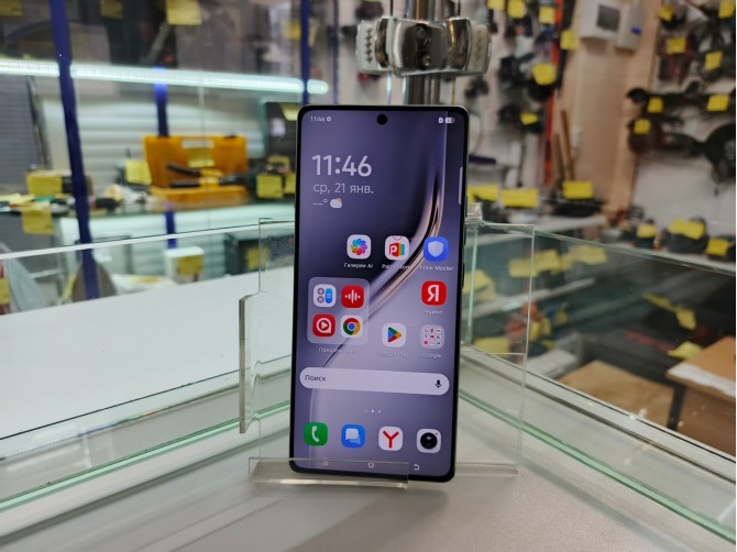 Мобильный телефон TECNO Camon 40 8\256
