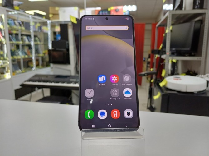Мобильный телефон Samsung, Galaxy S24, 128 ГБ, черный