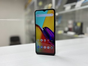 Мобильный телефон realme, C30, 32 ГБ, черный