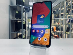 Мобильный телефон Samsung Galaxy M33, 8/128 ГБ