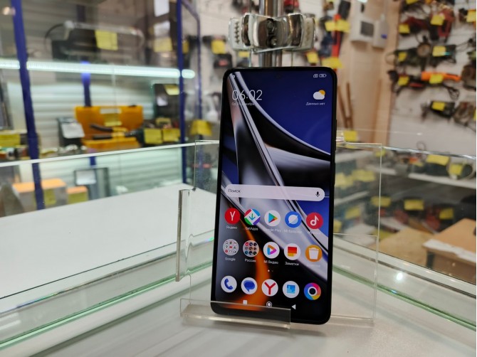 Мобильный телефон Xiaomi Poco X4 Pro 8\256