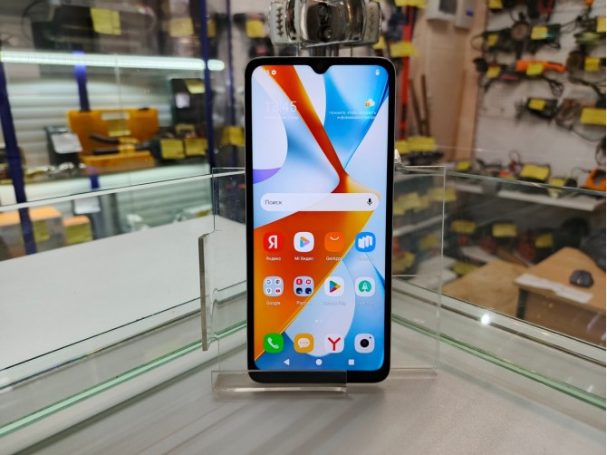 Мобильный телефон Xiaomi Poco C61 3\64