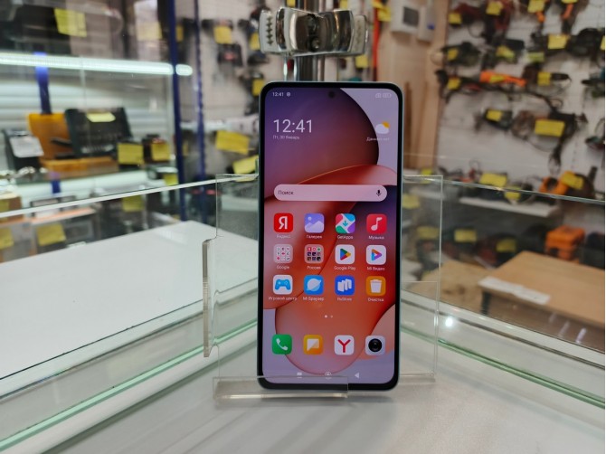 Мобильный телефон Xiaomi Redmi Note 13 8\128