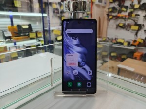 Мобильный телефон TECNO Spark 20 8\128