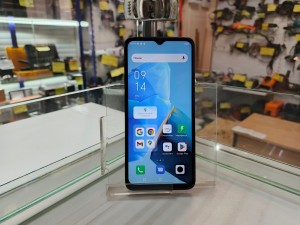Мобильный телефон Infinix HOT 30i 4\64
