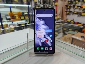 Мобильный телефон TECNO Spark 20 Pro 8\256