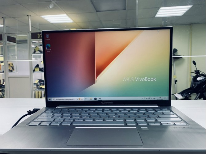 Ультрабук Asus Vivobooks S330U 13