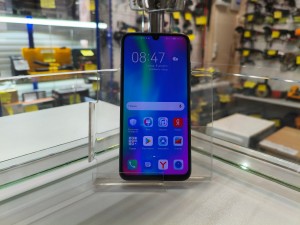 Мобильный телефон Honor 10 Lite 3\64