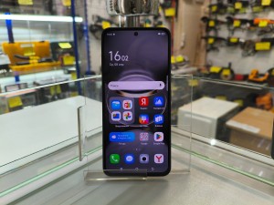 Мобильный телефон TECNO Spark 30 Pro 8\256