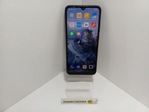 Мобильный телефон Xiaomi, Redmi 9A, 32 ГБ, черный, 2 ГБ, Мелкие царапины, Пятна, блики или выгорание
