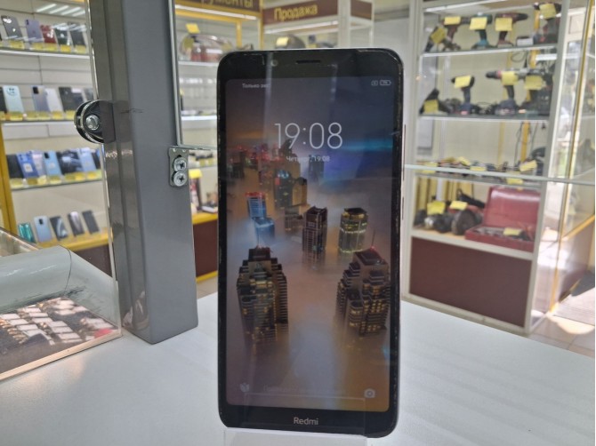Мобильный телефон Xiaomi Redmi 7A 2/32