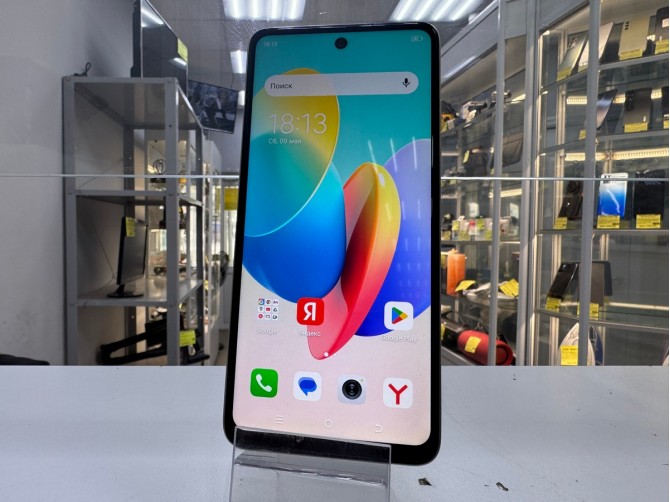 Мобильный телефон TECNO, Spark Go 2024, 64 ГБ, золотистый