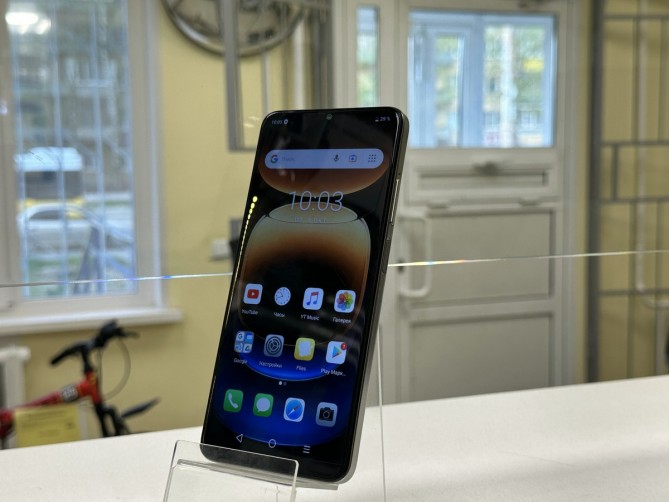 Мобильный телефон m-horse spark 20 pro 8/128
