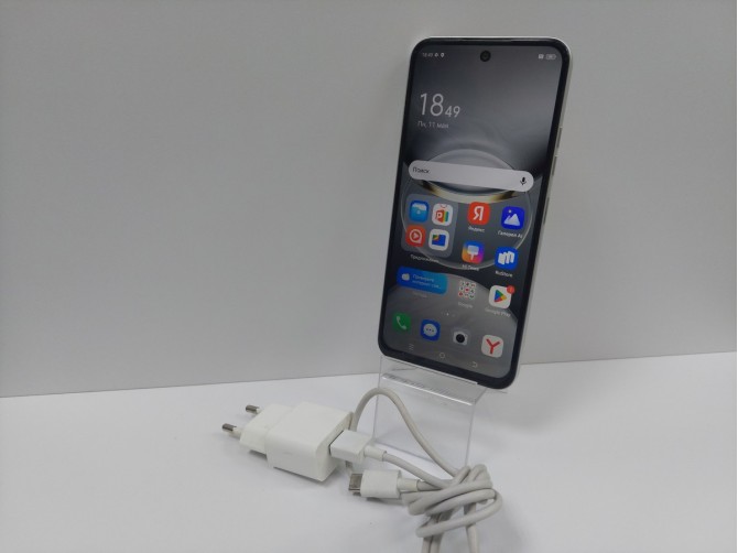 Мобильный телефон TECNO, Spark 30C, 256 ГБ, серебристый