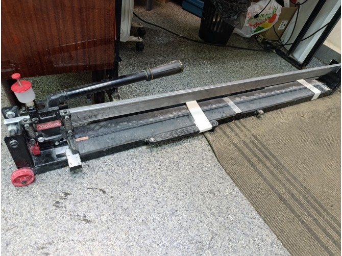 Плиткорез Kraftech 1200