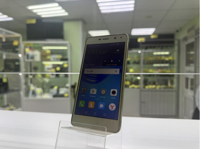 Смартфон Huawei Y5 2017, 16 ГБ, золотистый, 2 ГБ