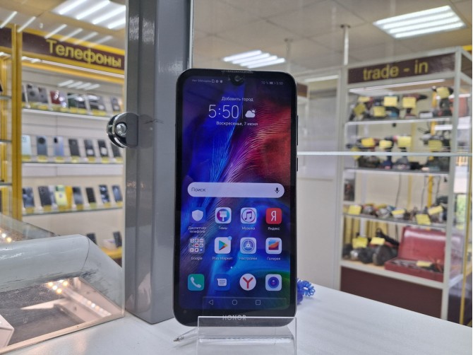 Телефон HONOR 8S, 2/32 ГБ, 2 SIM
