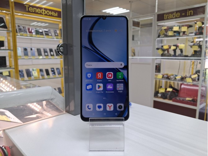 Мобильный телефон Realme C63, 256 ГБ, зеленый, 8 ГБ