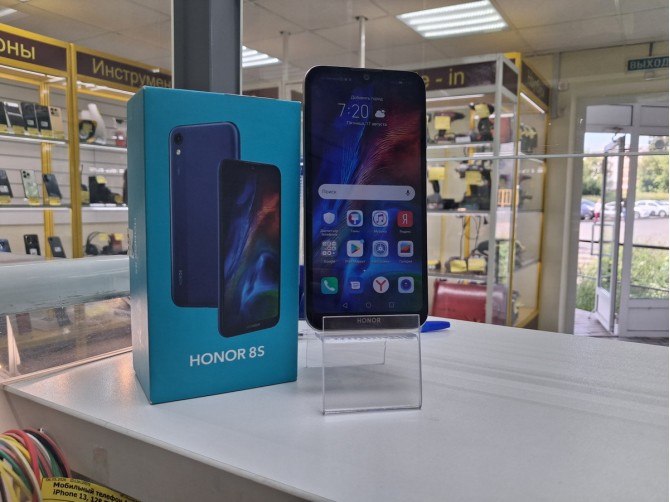 Мобильный телефон Honor, 8S, 32 ГБ, золотистый