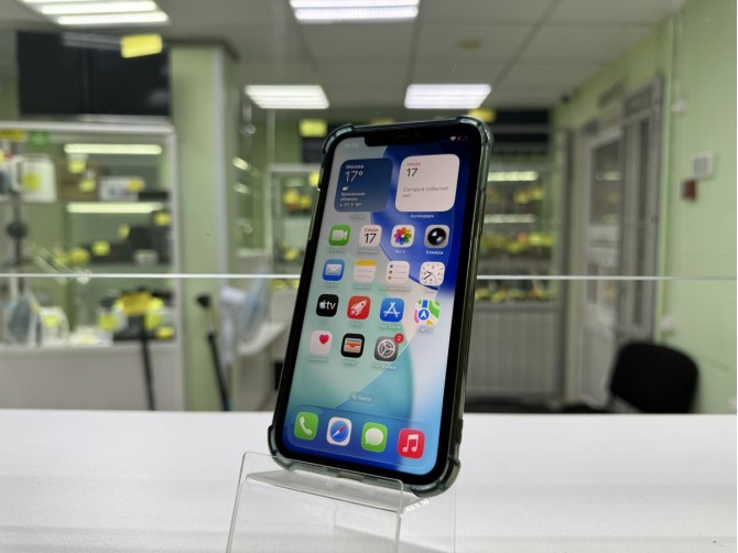 Смартфон Apple iPhone 11, 64 ГБ, черный, 4 ГБ