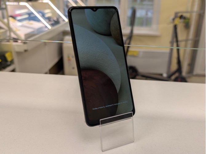 Мобильный телефон Samsung, Galaxy A12, 32 ГБ, черный